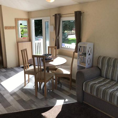 Accessible Wheelchair Friendly Caravan, Lg24, Shanklin, Isle Of Wight ภายนอก รูปภาพ